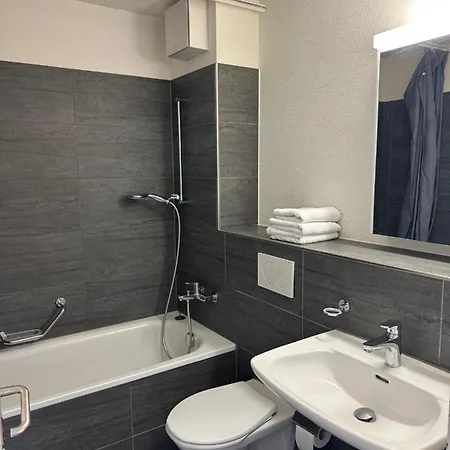 Lägenhet In West-eichbuehlstr 62-68 *