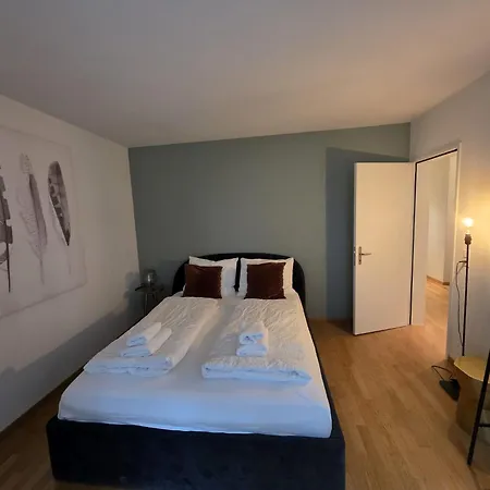 In West-eichbuehlstr 62-68 *