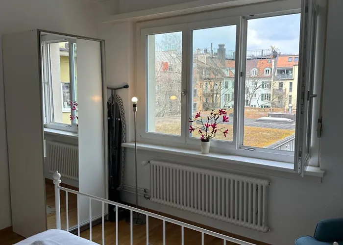 In West-eichbuehlstr 62-68 *