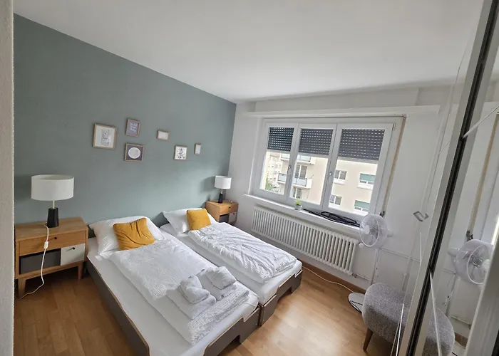 In West-eichbuehlstr 62-68 Apartament *