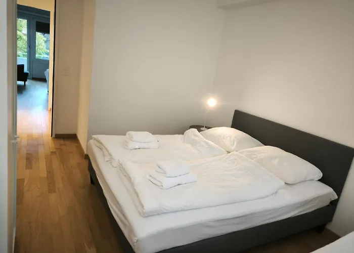 Apartament In West-eichbuehlstr 62-68 *