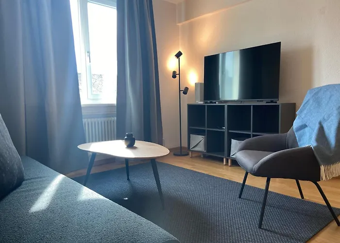 Apartament In West-eichbuehlstr 62-68 *