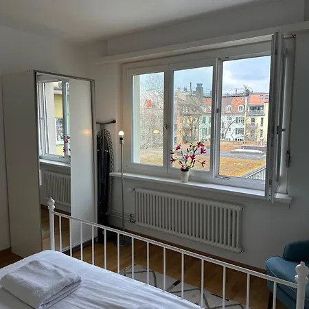 In West-eichbuehlstr 62-68 *