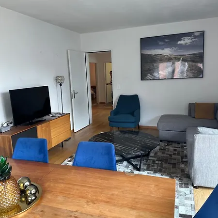 In West-eichbuehlstr 62-68