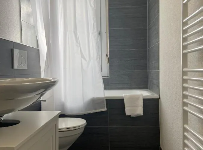 In West-eichbühlstr 62-66