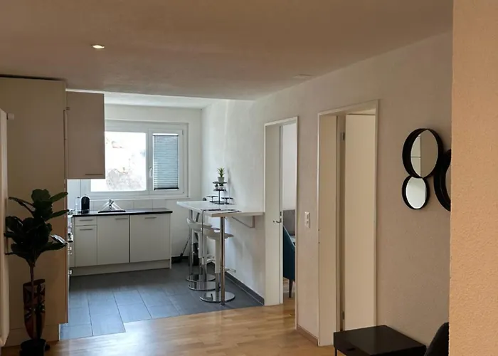 In West-eichbühlstr 62-66 * Zürich