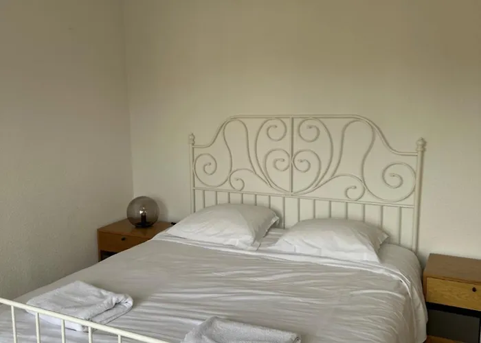 In West-eichbühlstr 62-66 Apartment