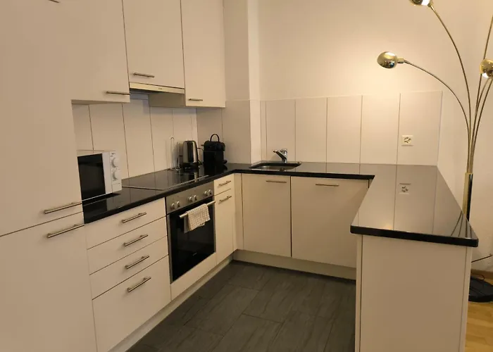 In West-eichbühlstr 62-66