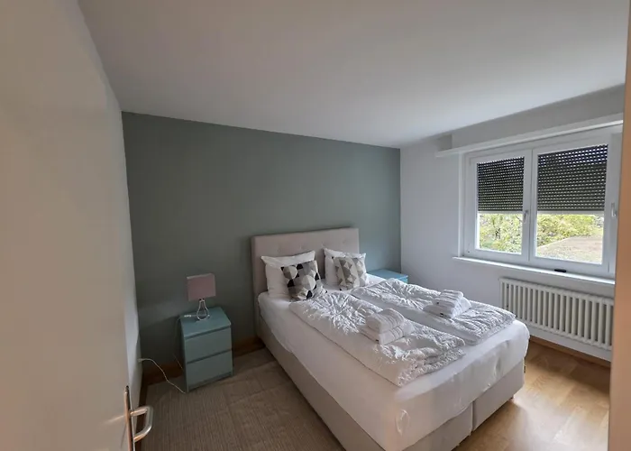 In West-eichbühlstr 62-66 * Zürich