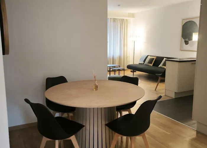 In West-eichbühlstr 62-66 Zürich